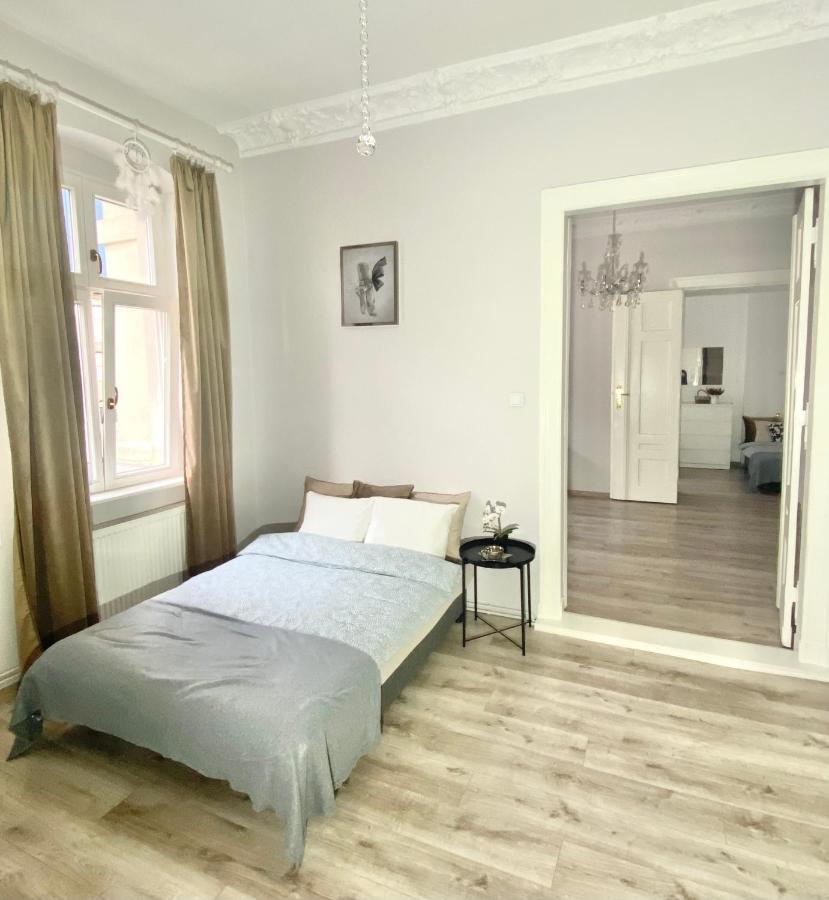 Ferienwohnung Crystal Sw. Marcin Posen Exterior foto