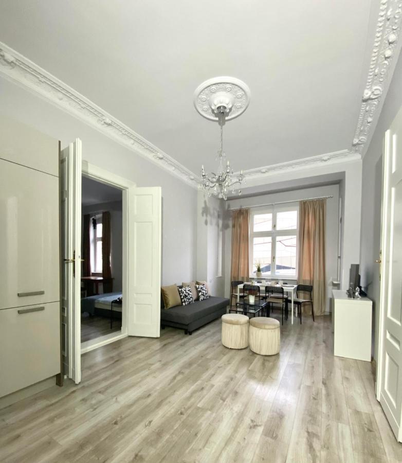 Ferienwohnung Crystal Sw. Marcin Posen Exterior foto