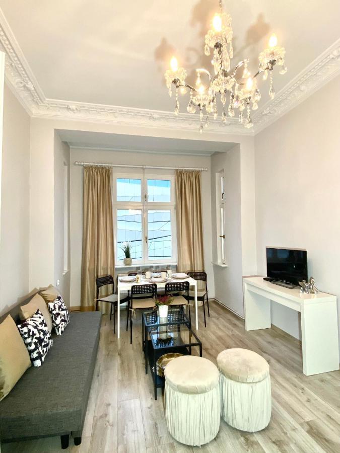 Ferienwohnung Crystal Sw. Marcin Posen Exterior foto